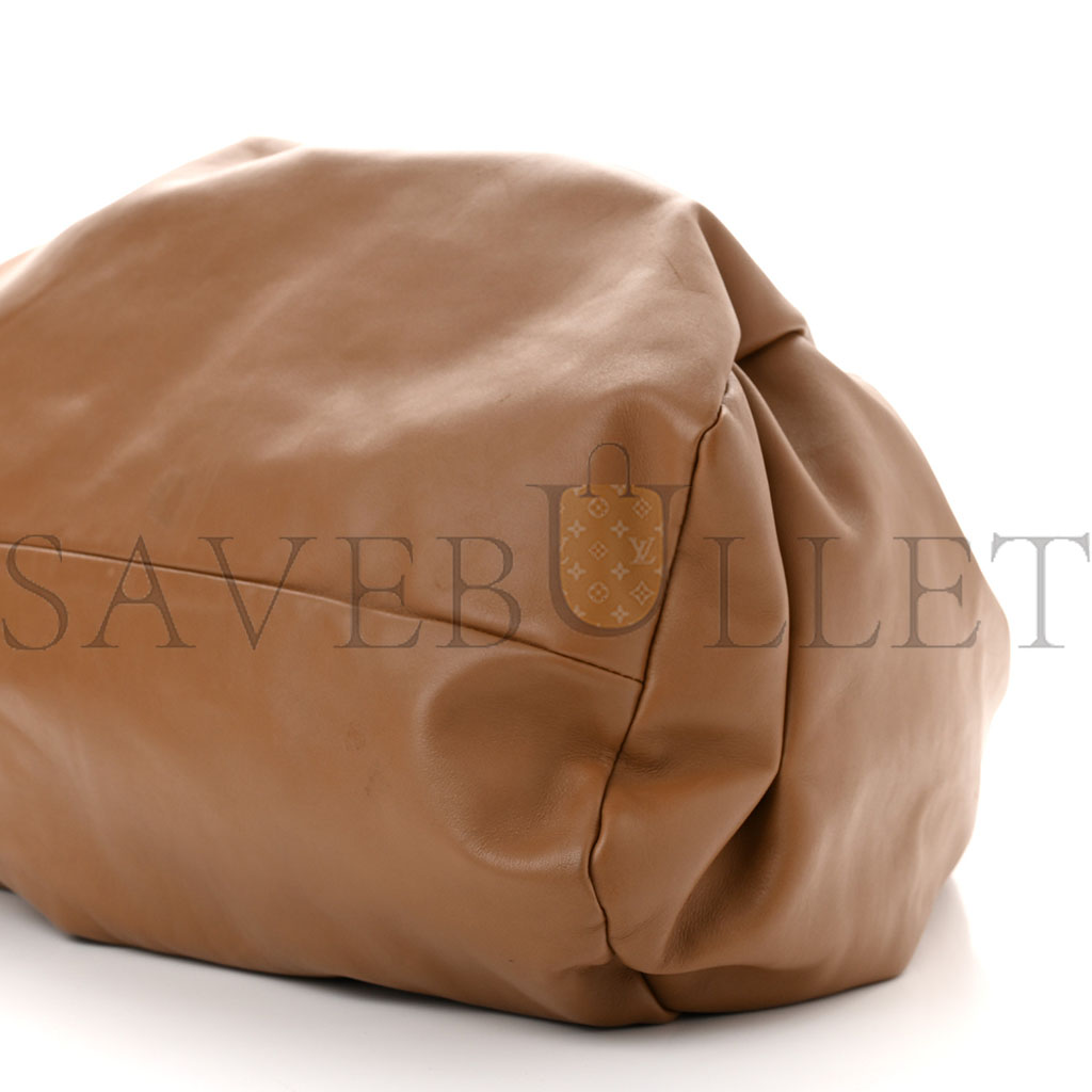 BOTTEGA VENETA SMOOTH BUTTER CALFSKIN LARGE THE SHOULDER POUCH TEAK (52*25*15cm)